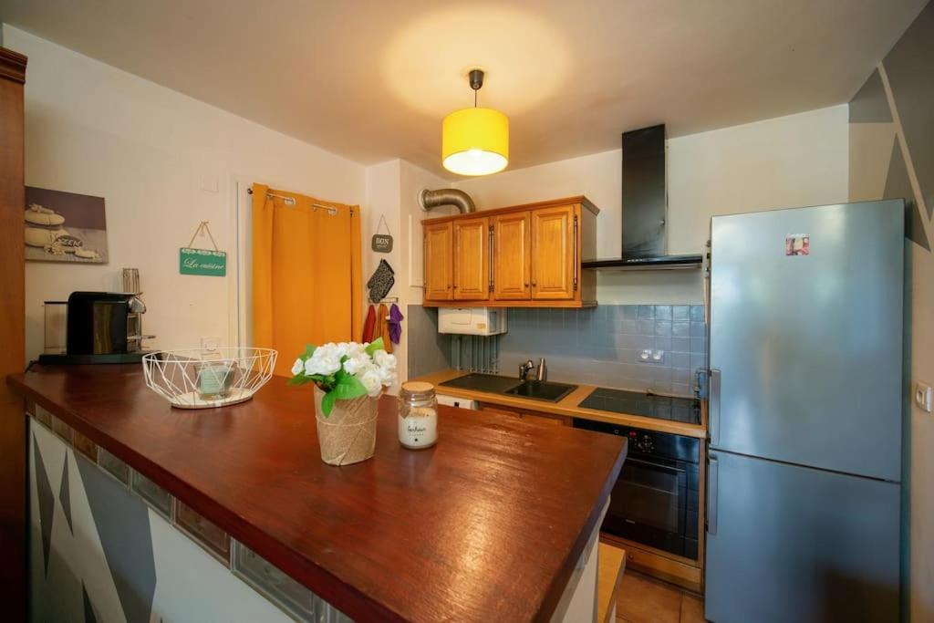 Appartement Tout Equipe Terrasse Et Parking Prive 마르세유 외부 사진